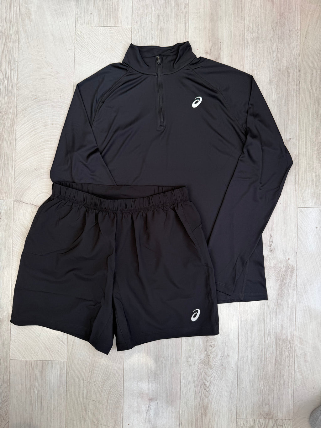 ASICS 1/4 Zip Set (Black)
