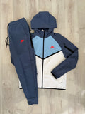 Full Nike Tech