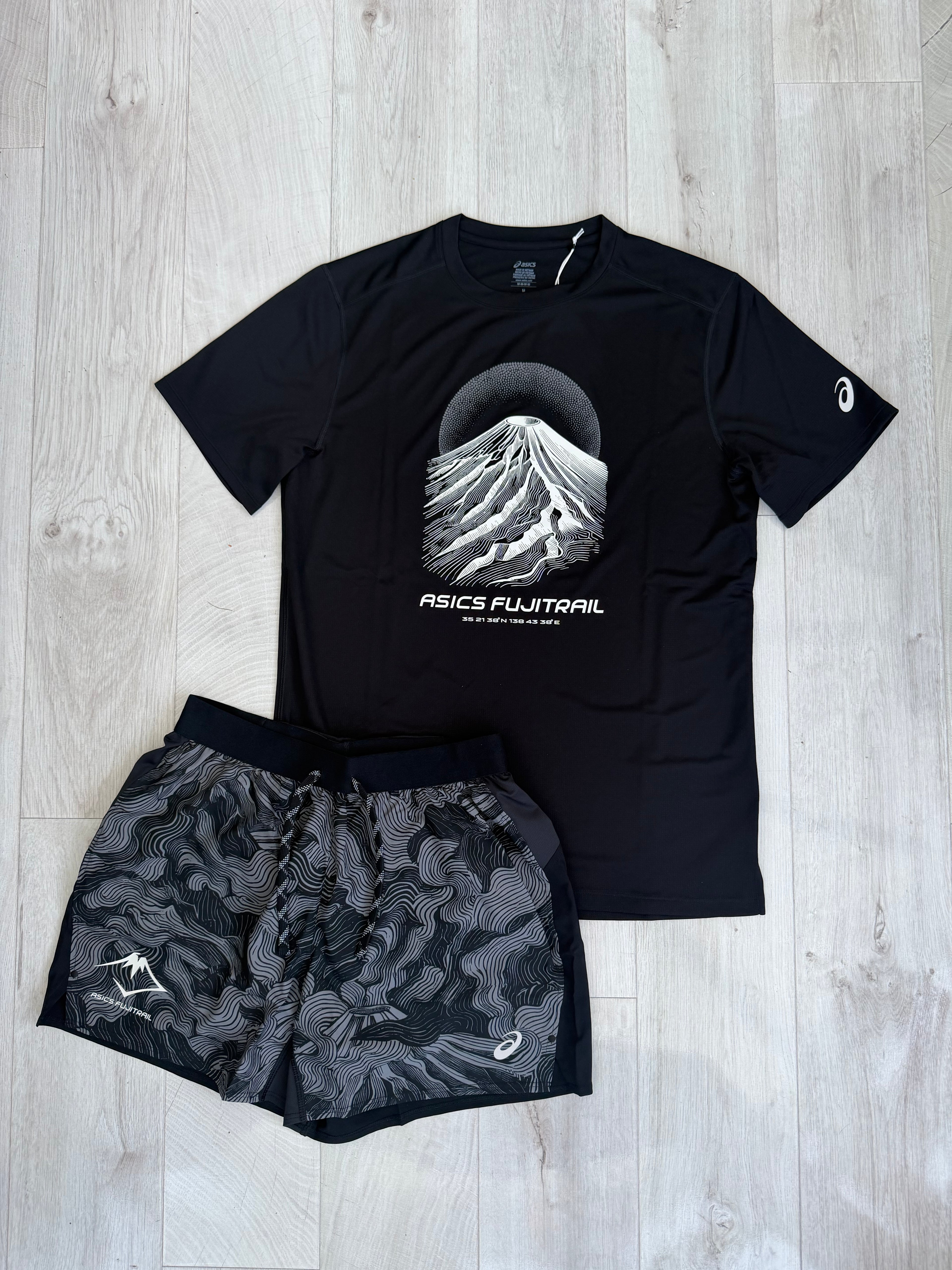 Asics Shorts Set