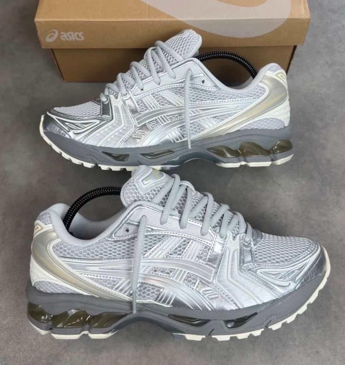 Asics Kayano 14 ‘Concrete Pure Silver’