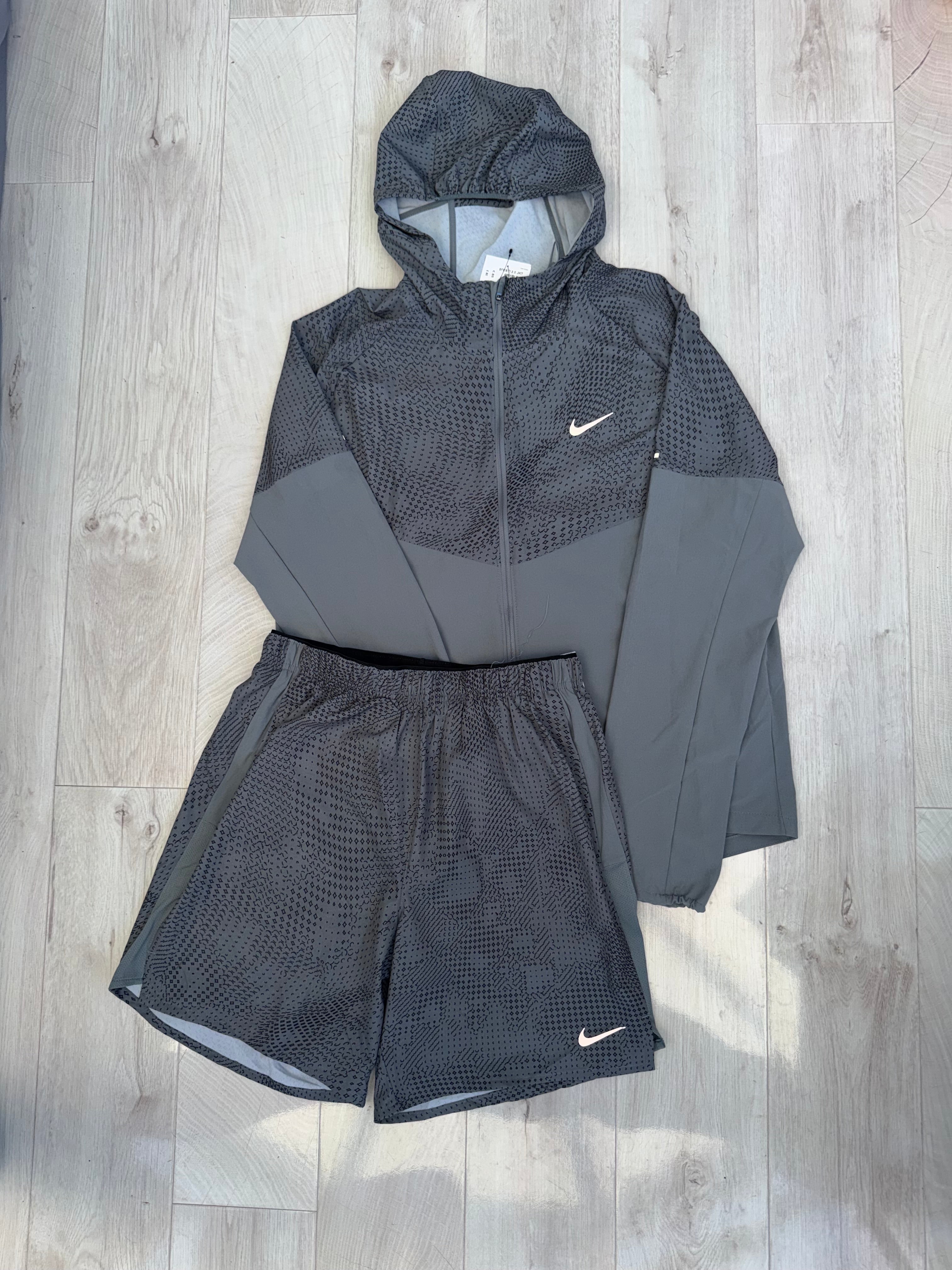 Nike Windbreaker Set