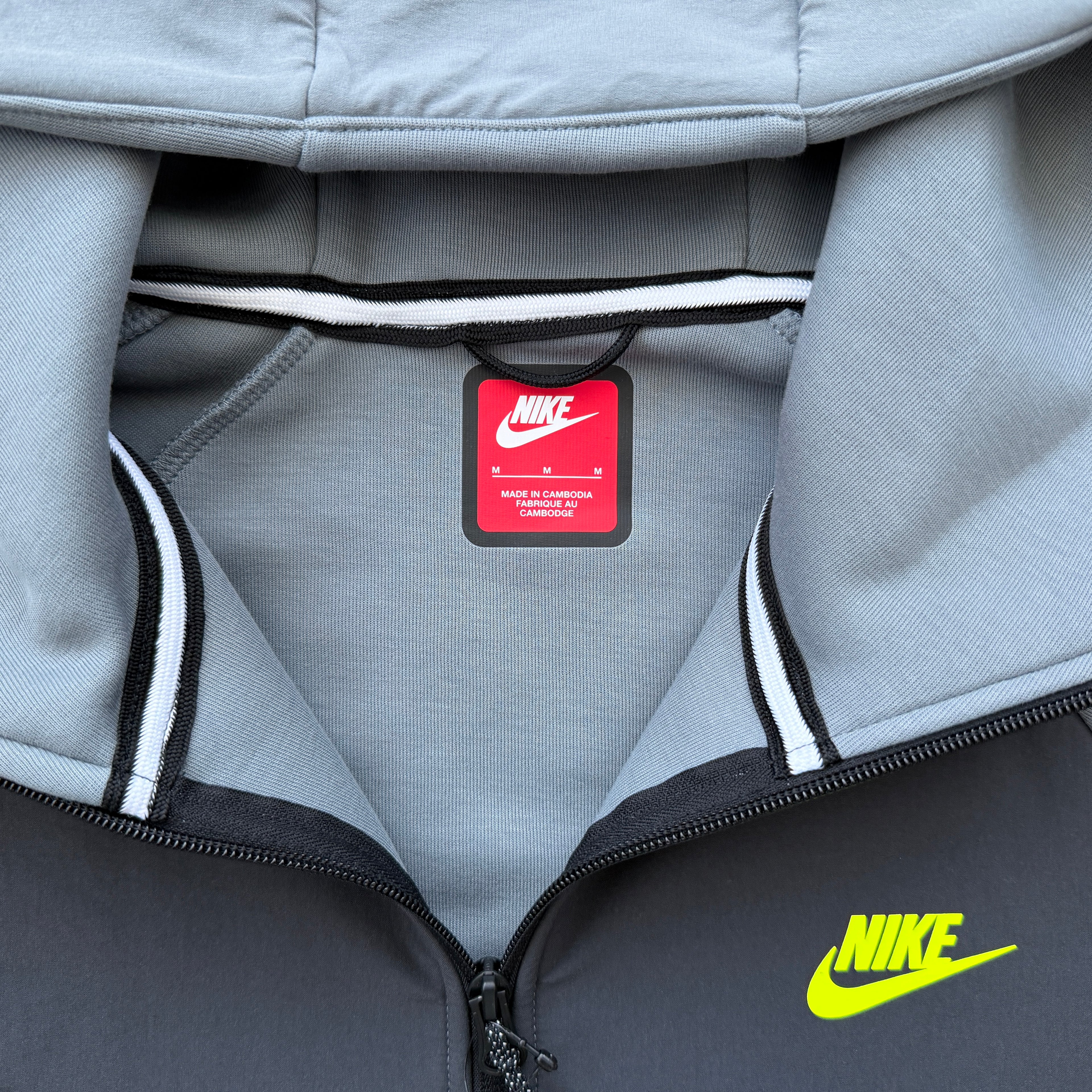 Nike Tech Fleece Tracksuit (Teal/Charcoal/Volt)