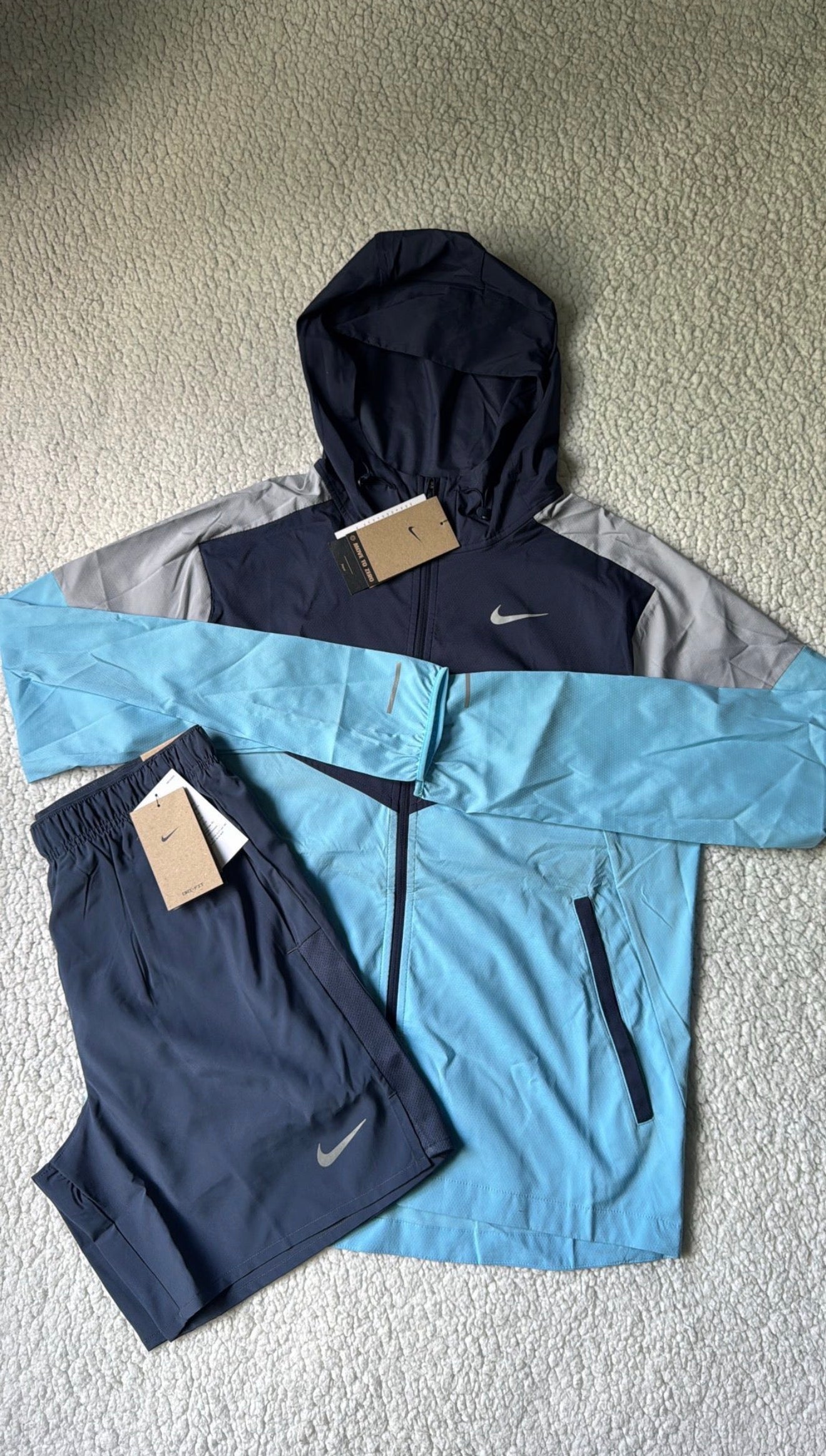 Nike Windbreaker Set (Sky Blue)