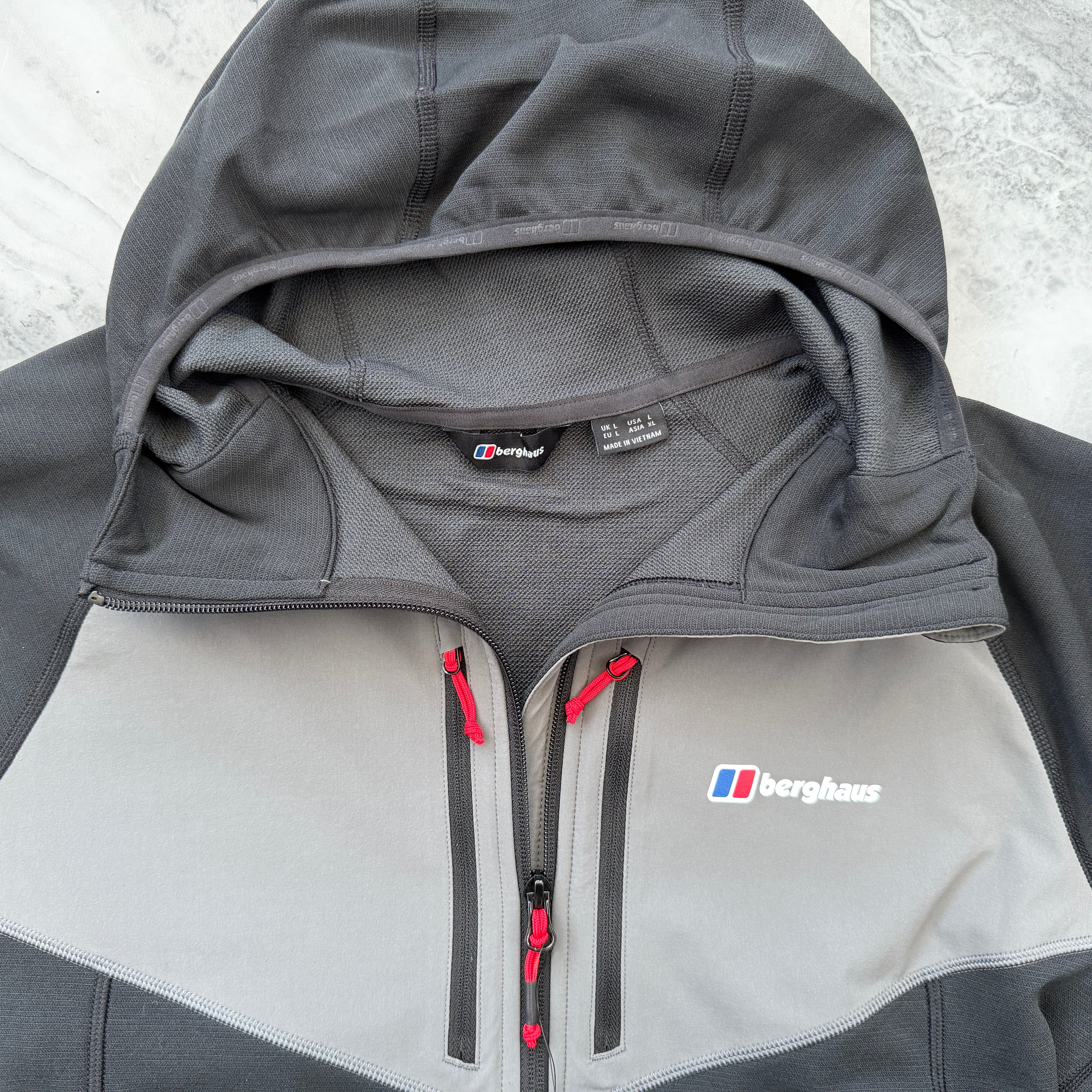 Berghaus Pavey Tracksuit (Black/Grey/Red)