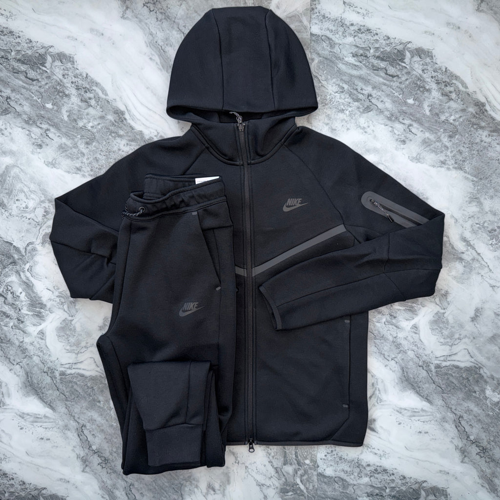 Nike Tech Fleece Tracksuit (Black/Black)