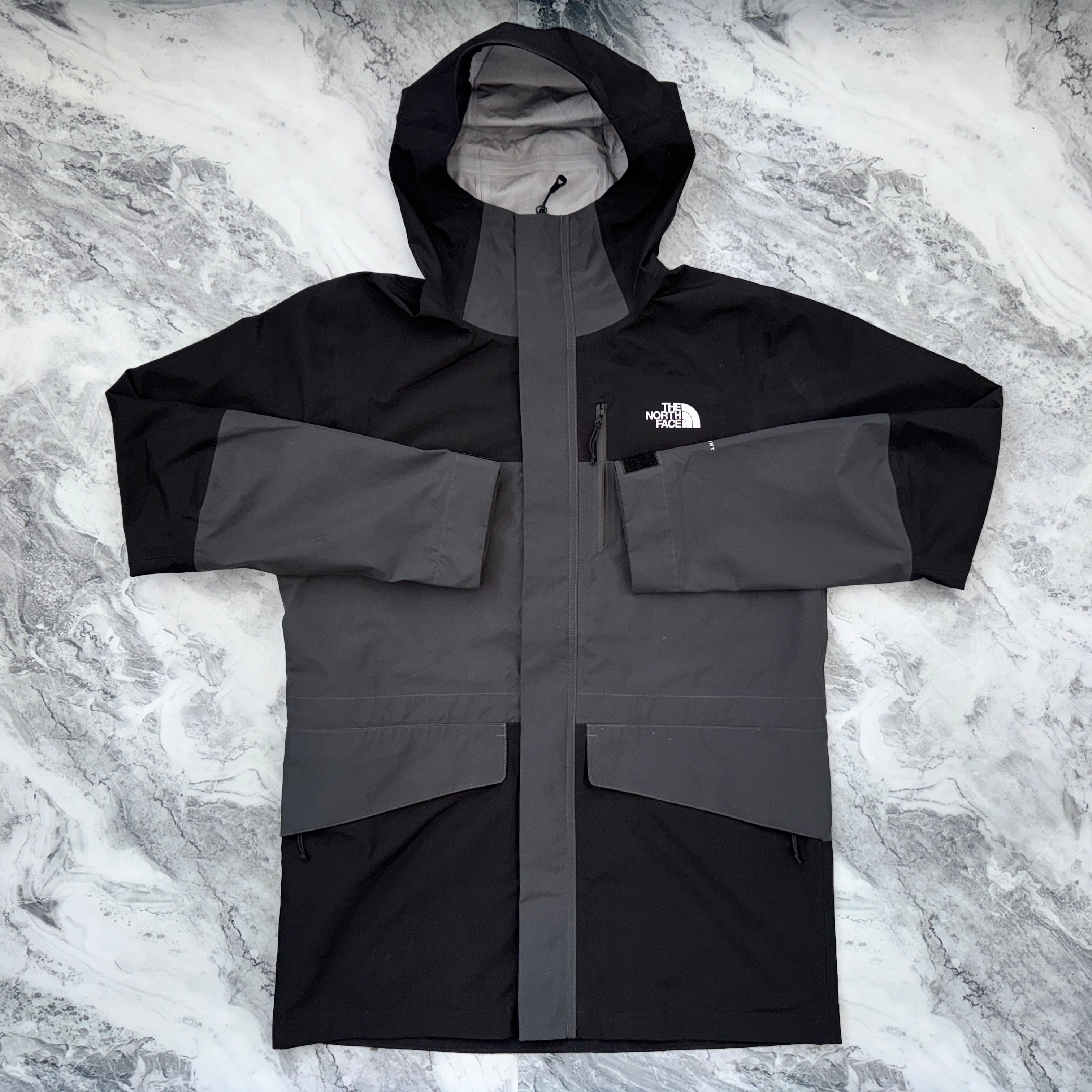 The North Face Dryzzle Jacket (Pre-Loved)