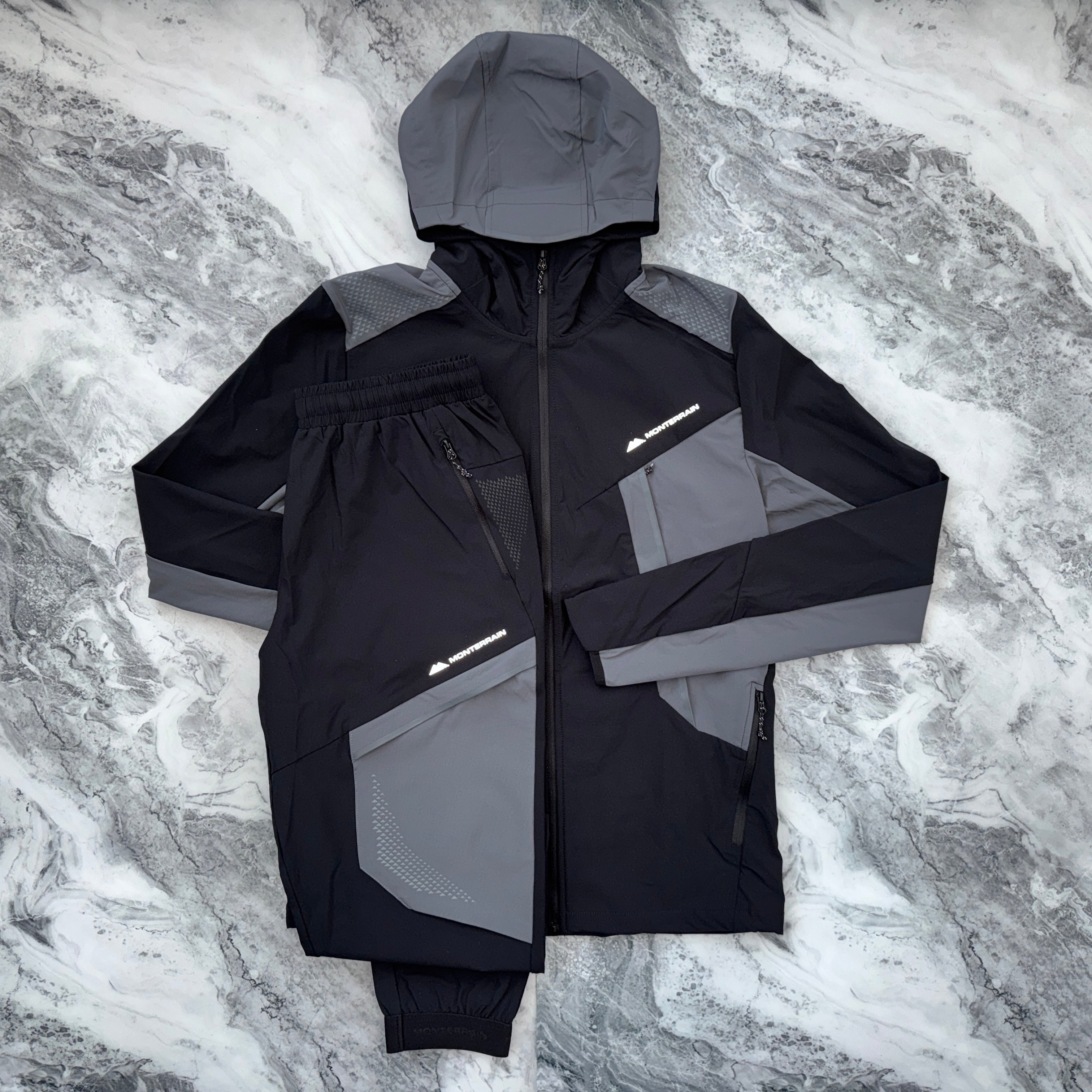 Monterrain Dynamic 2.0 Woven Tracksuit (Black/Grey)