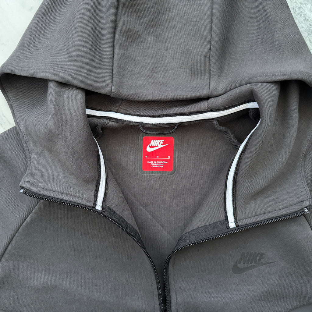 Nike Tech Fleece Tracksuit (Anthracite