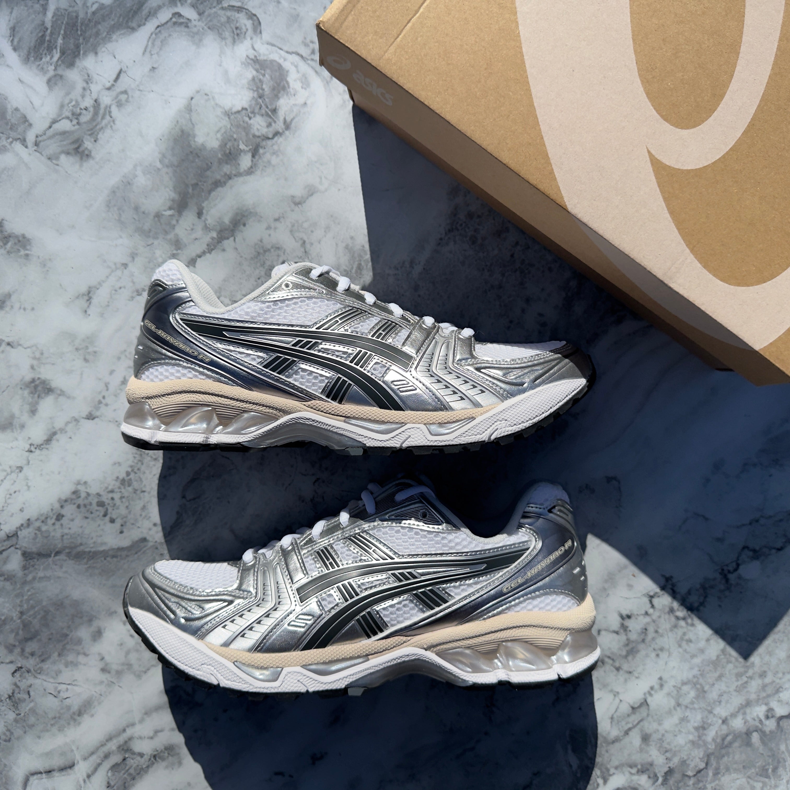 Asics Gel-Kayano 14 (White/Graphite Grey)