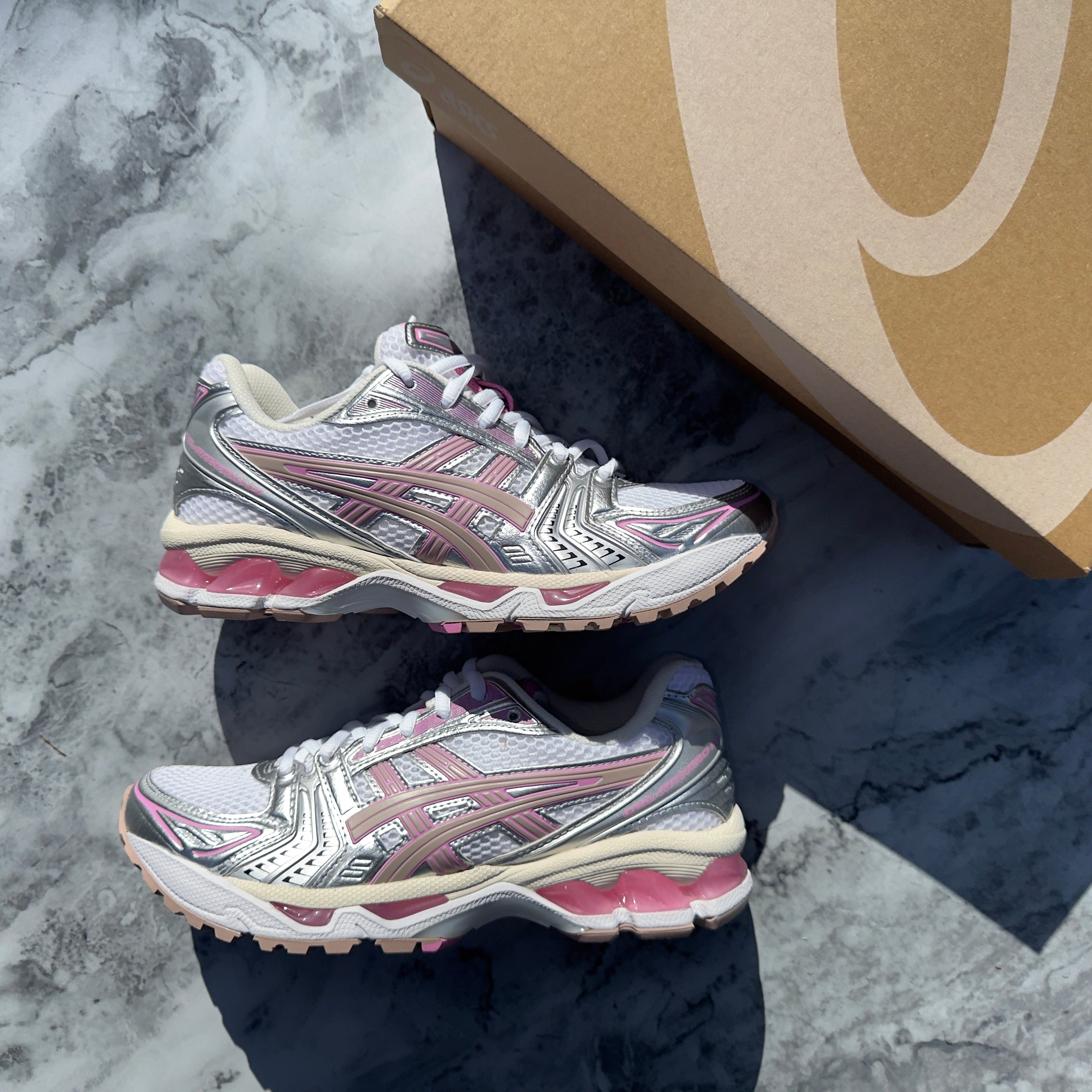 Asics Gel-Kayano 14 (White/Fawn)