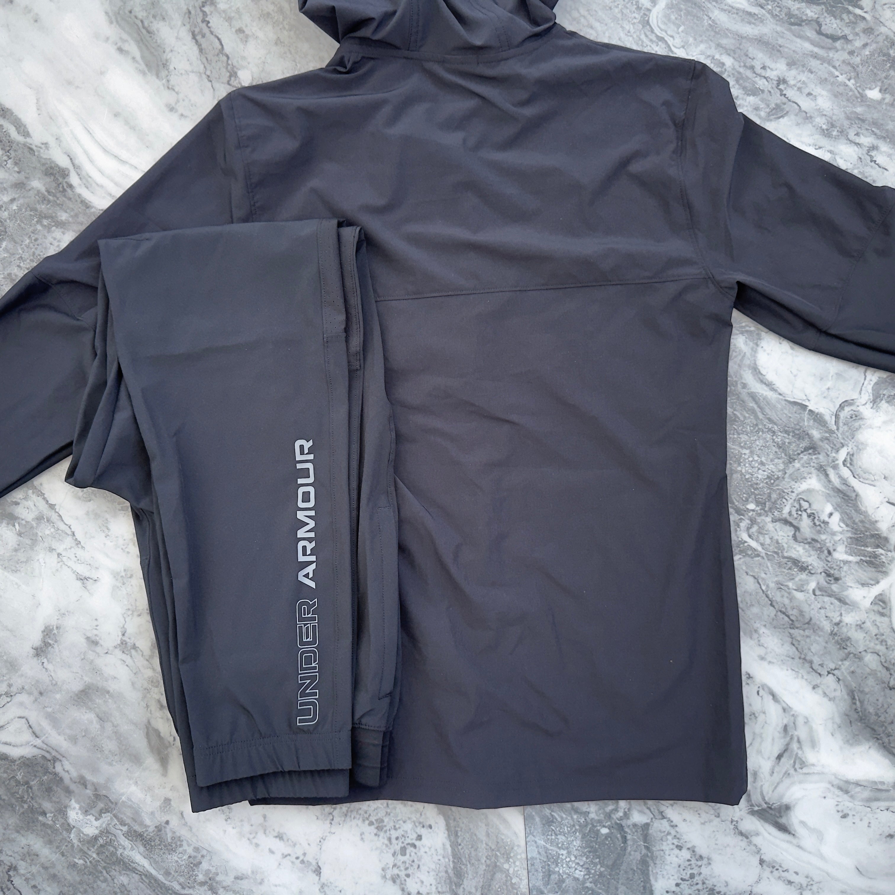 Under Armour Tracksuit (Black)