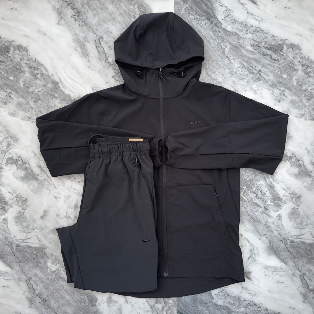 Nike Tracksuit (Black)