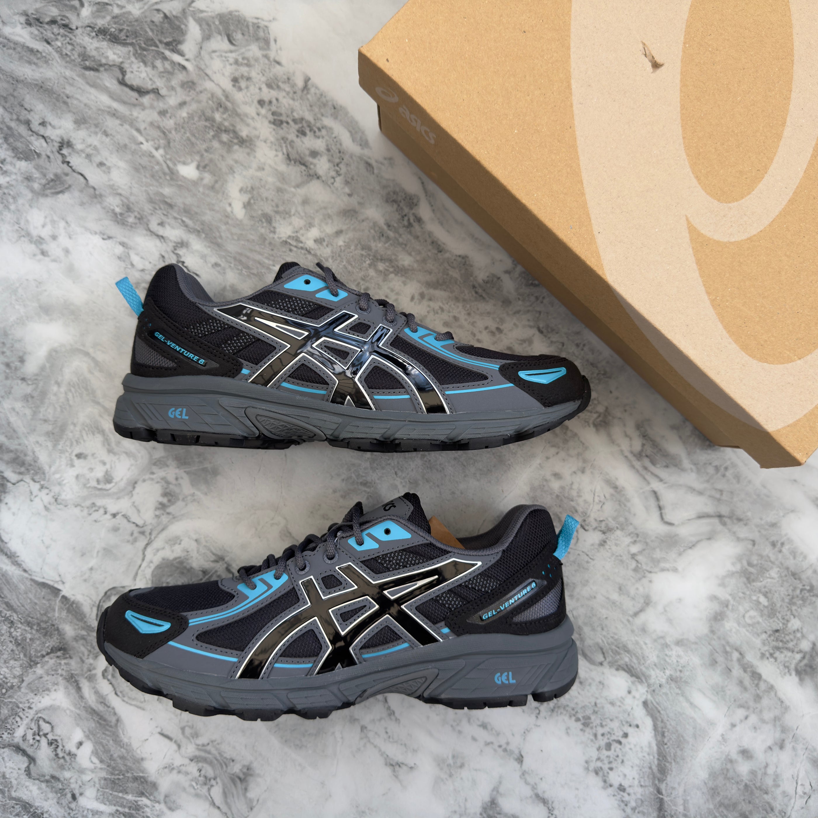 Asics Gel-Venture 6 (Black/Carrier Grey)