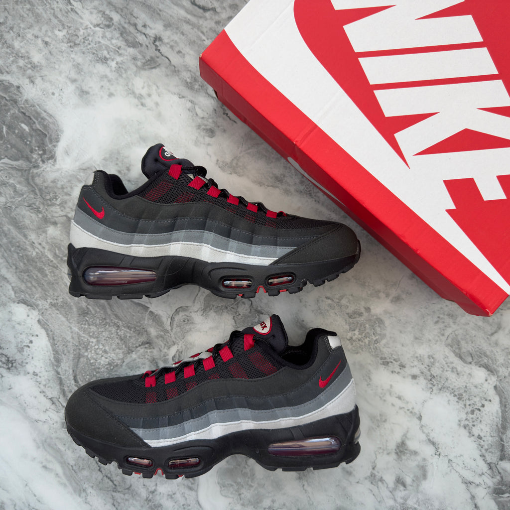 Nike Air Max 95 "Liverpool FC" (Black/Gym Red)