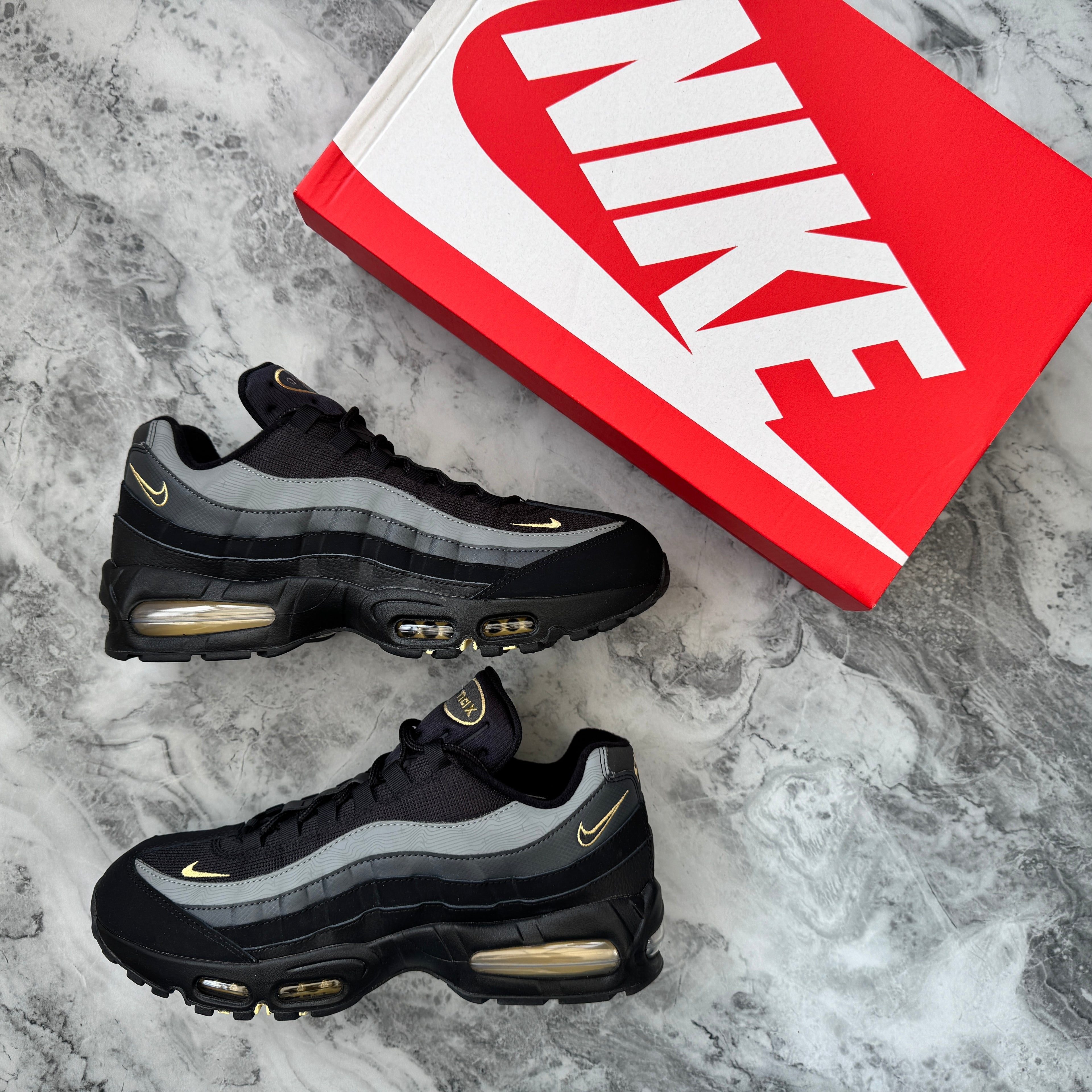 Nike Air Max 95 OG (Black/Buff Gold)